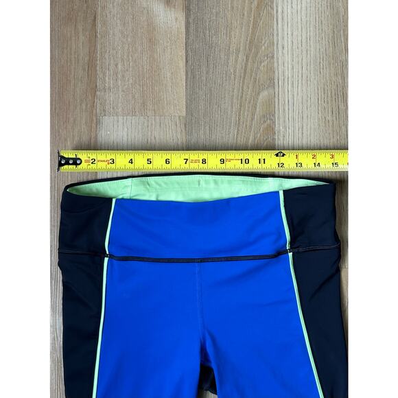Athleta Velocity Colorblock Capri Leggings Size‎ Medium - Picture 8 of 10
